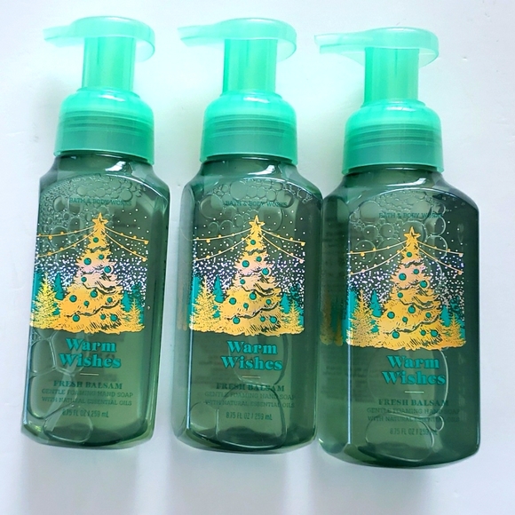 3 Bath & Body Works - WARM WISHES - Foaming Hand Soap - Picture 2 of 5